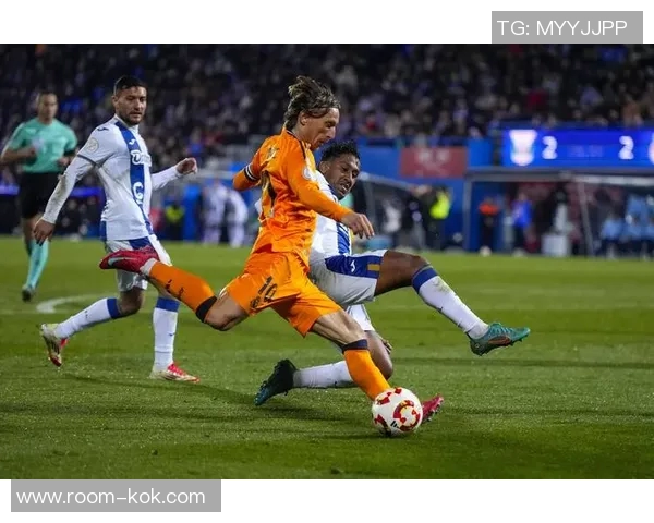 皇马急速下滑背后真相揭秘七大失误包括放走魔笛与拒签中场